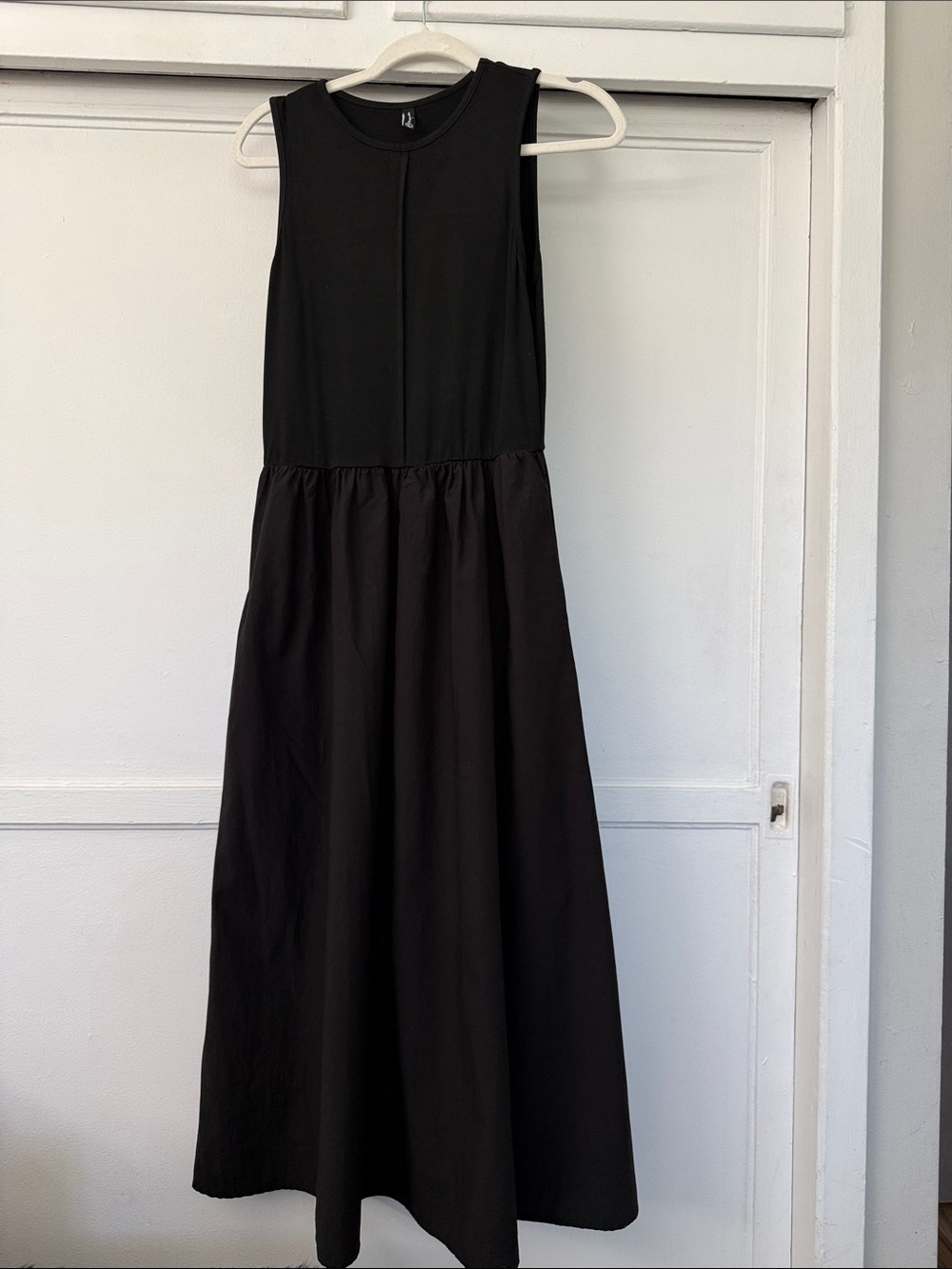 Black Sleeveless Maxi Dress - Elegant Everyday Maxi